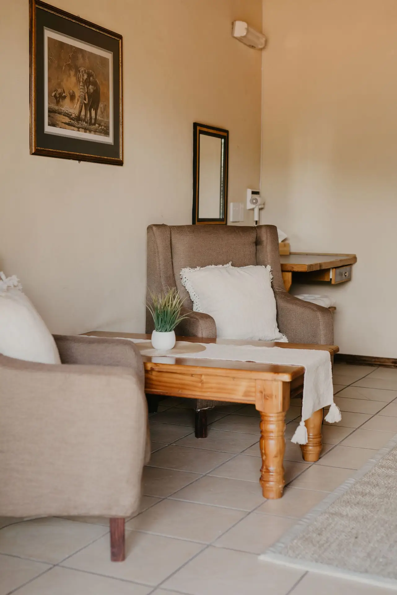 dongola game reserve rooms